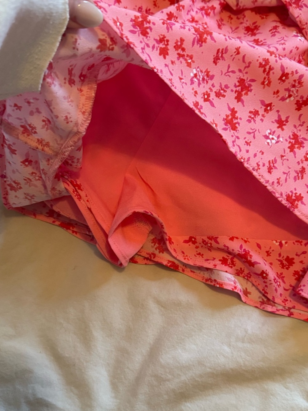 NWOT Vici Floral Off Shoulder Romper - Picture 5 of 10